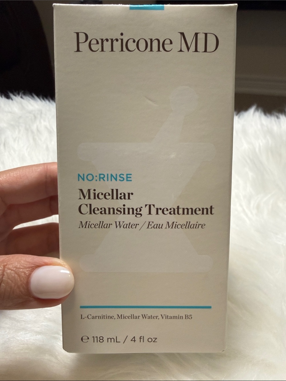 Perricone MD Micellar Cleansing Treatment – Cream with Blue Accents